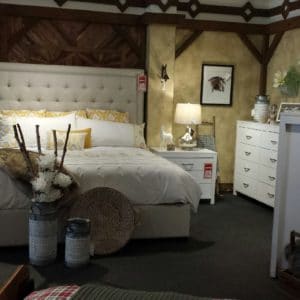 paintedwesternmaple-truewhite-bedroomsuite2