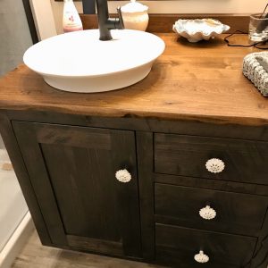 Slate-stain-chestnut-top-pine